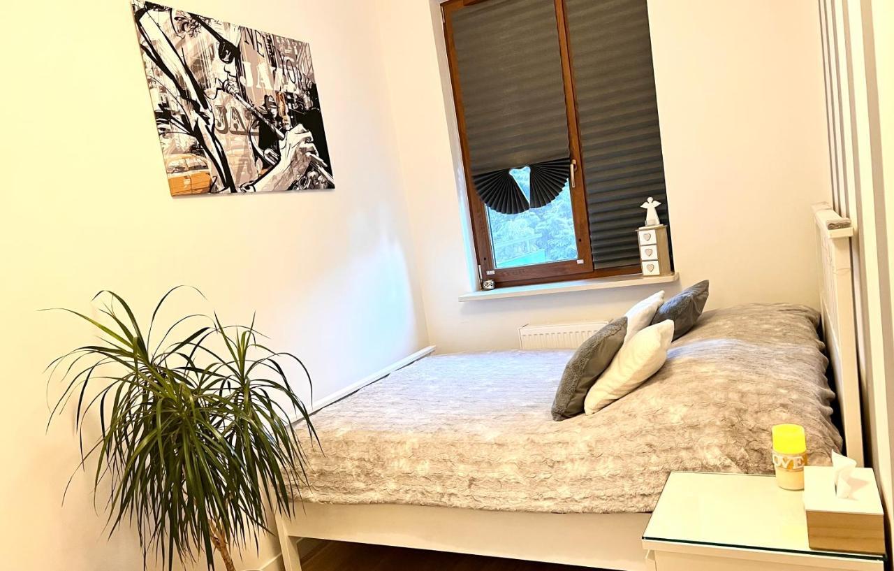 Apartment Jazz คอนสแตนชิน-เยซออร์นา ภายนอก รูปภาพ