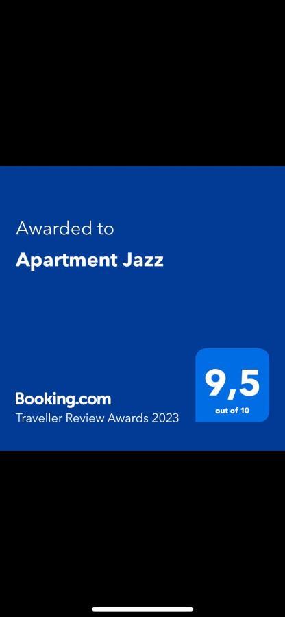 Apartment Jazz คอนสแตนชิน-เยซออร์นา ภายนอก รูปภาพ